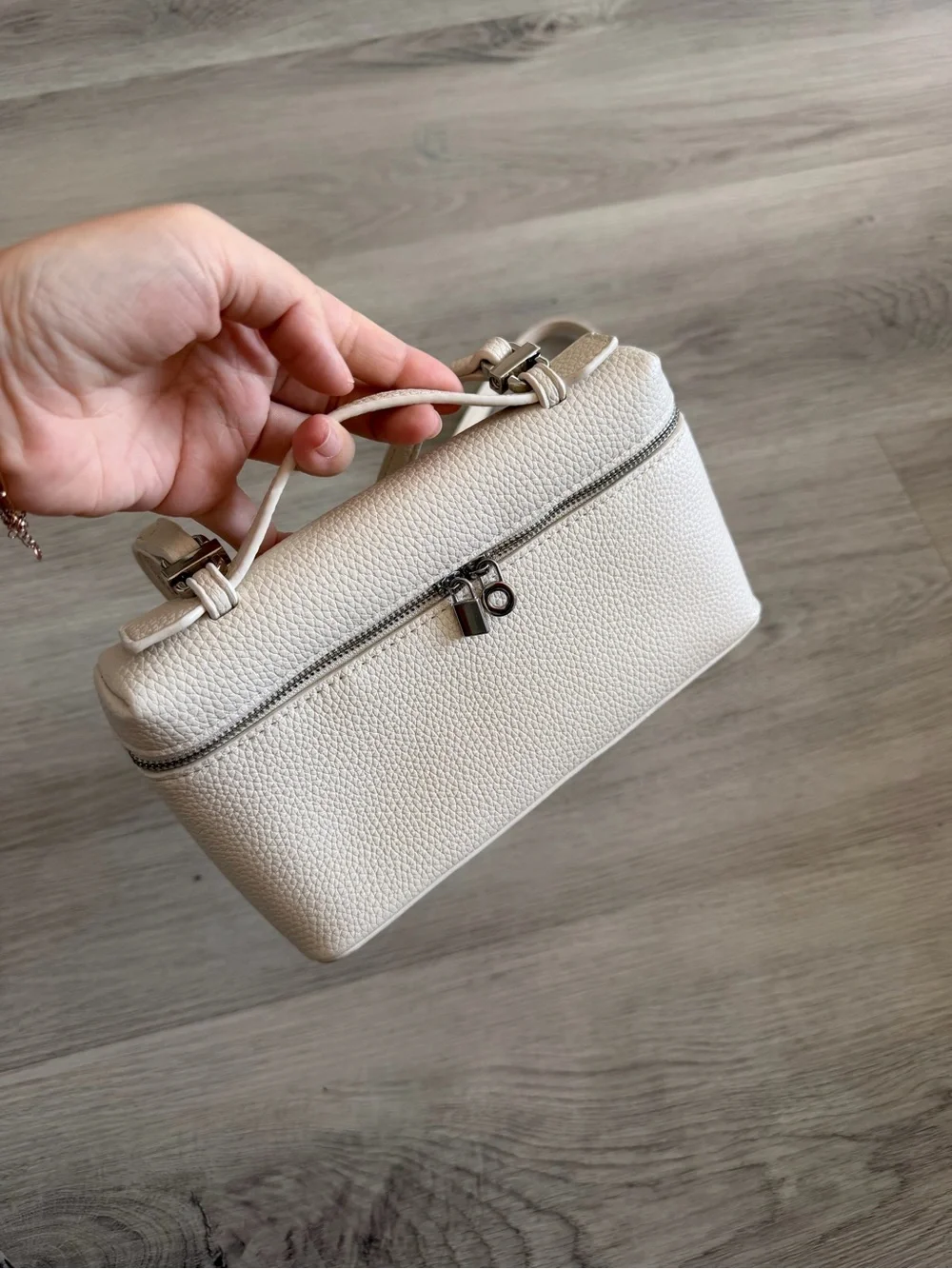Cream White Mini Crossbody Bag – Adjustable Strap